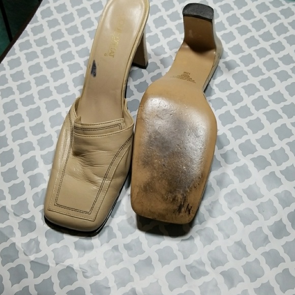 Shoes - Picture 3 of 4